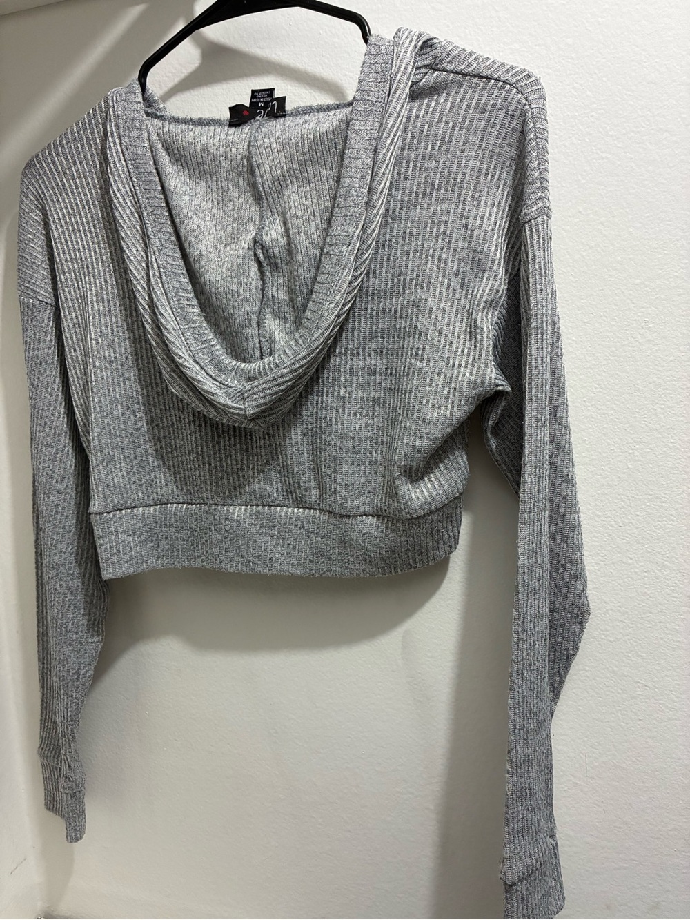 Gray Ribbed Cropped Sweatshirt - Picture 2 of 4